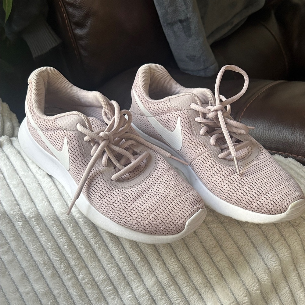 Nike Women's Running Shoes in Dusty Pink with White Swoosh